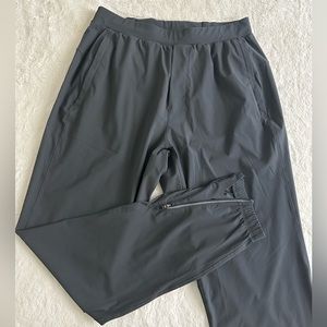 Men’s Lululemon jogger pants